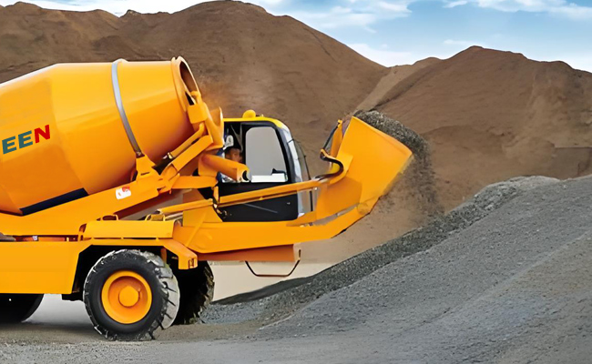 Self-loading Concrete Mixer