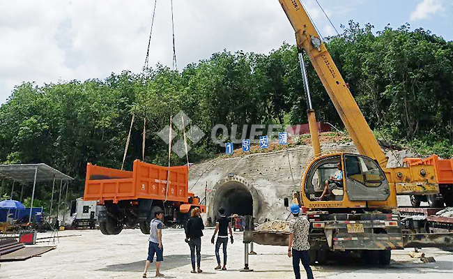 Wheeled Mine Dump Trucks for Sale