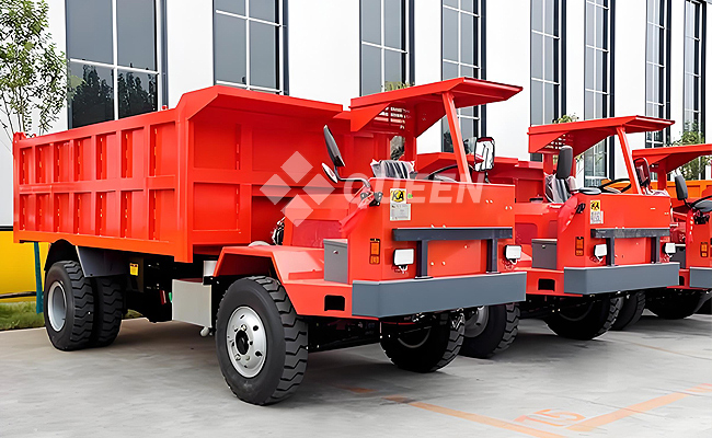 Wheeled Mining Dump Truck